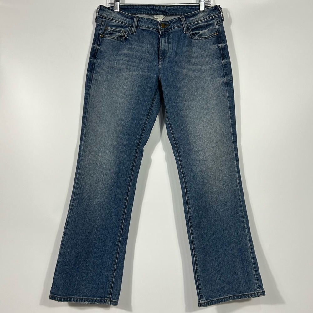 GARNET HILL Mid Rise Flare Leg 99% Cotton Medium Wash Size 12P